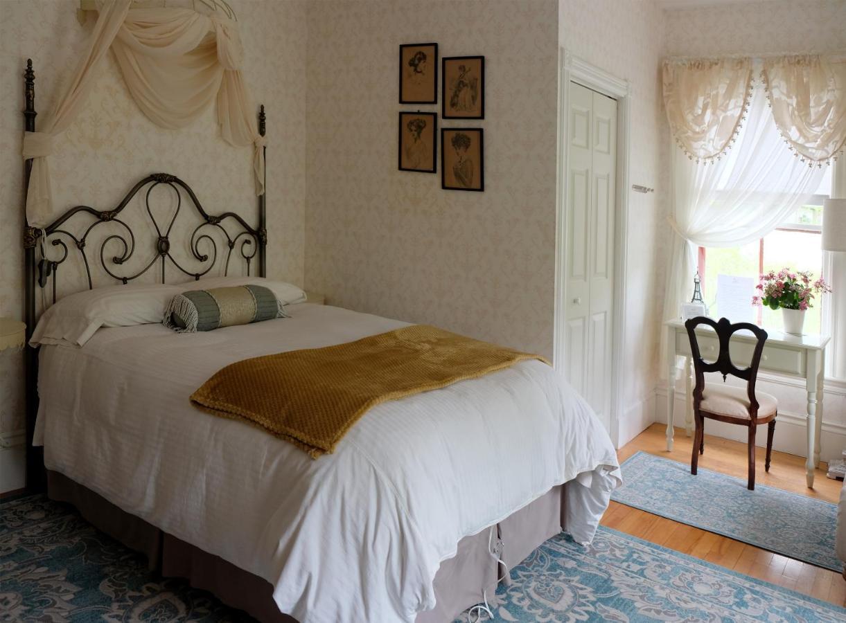 Guilford Bed And Breakfast Exterior foto